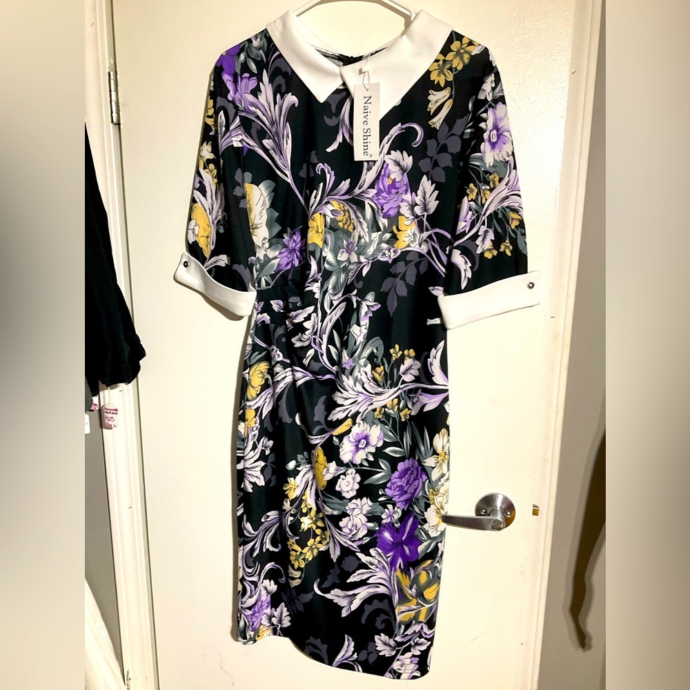 Naive-Shine women’s dress NWT Zips in back, purple/ floral